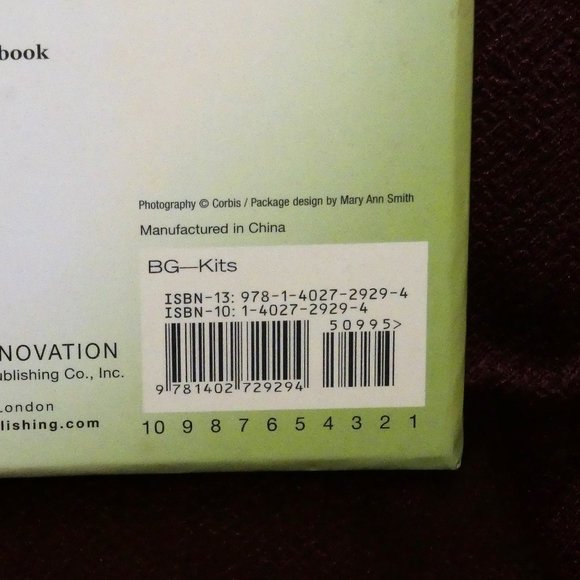 Body Art Book & Gift Set Temporary Tattoos Body Jewels NEW IN BOX - Picture 3 of 5